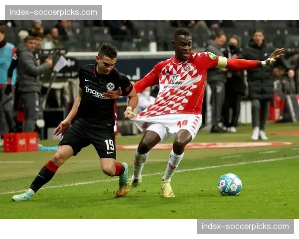 事件通讯：从质疑到接受，回顾美因茨主帅斯文森将高位压迫理念植入球队的全过程